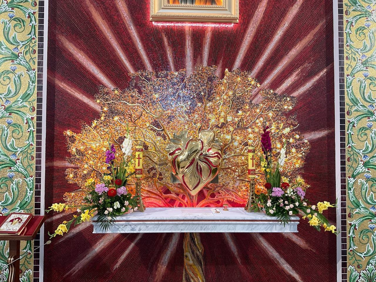 Mozaika sakralna – ołtarz